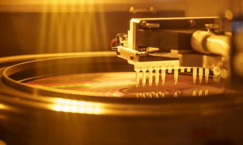 STMicro ramps silicon photonics platform