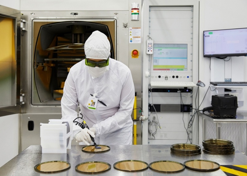 The Newton Aycliffe, UK, GaAs wafer fabrication facility sold by Coherent to the UK's Ministry of Defence was most recently being used to manufacture VCSELs for 3D sensing applications. The UK government sees ownership of the site, historically one of the largest GaAs facilities in Europe, as a way to safeguard a sovereign supply of critical technologies used in military platforms such as fighter jets. Photo: Coherent.