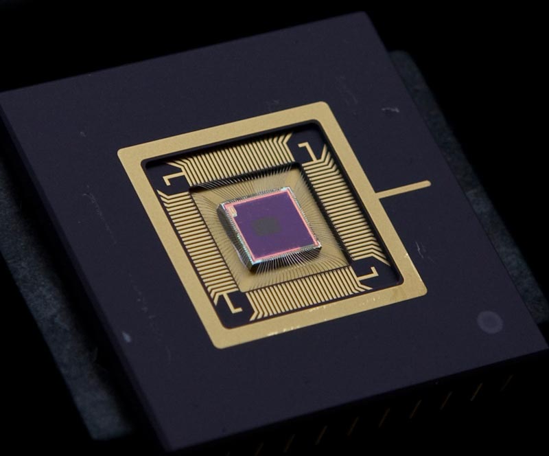 QuantumFilm: the first quantum-dot based image sensor