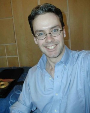 Optical wear sensor scientist