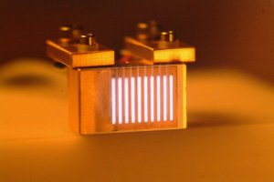 QPC's monolithic 2D array