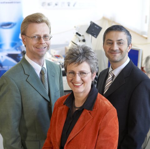 P.A.L.M. Microlaser team P.A.L.M. Microlaser team