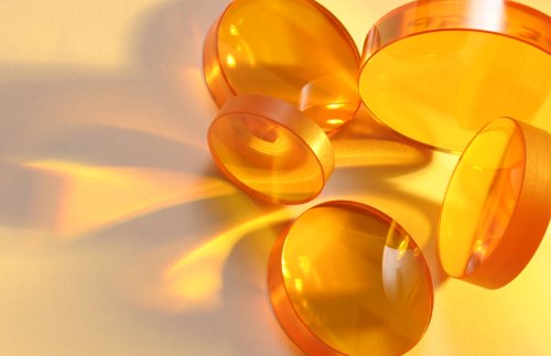 low absorption zinc selenide lenses