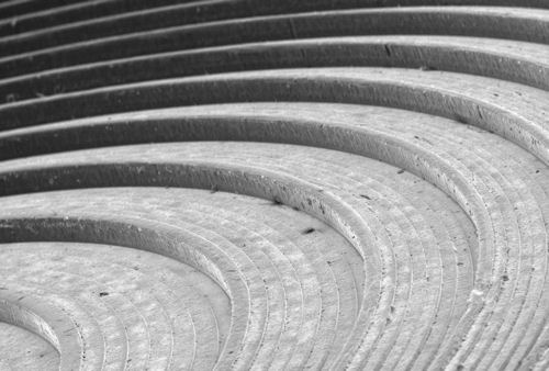 Terahertz diffractive optic