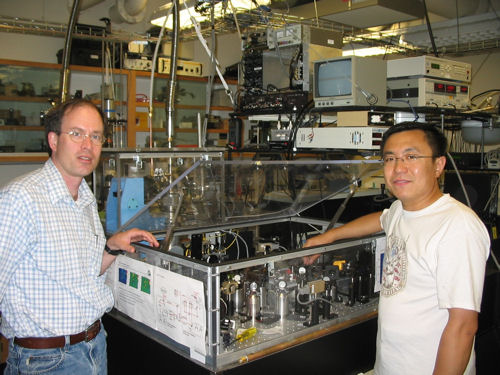 Semiconductor optoelectronic devices could benefit from a better understanding of exciton behavior. JILA, University of Colorado and NIST