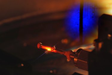 Deep ultraviolet femtosecond pulses