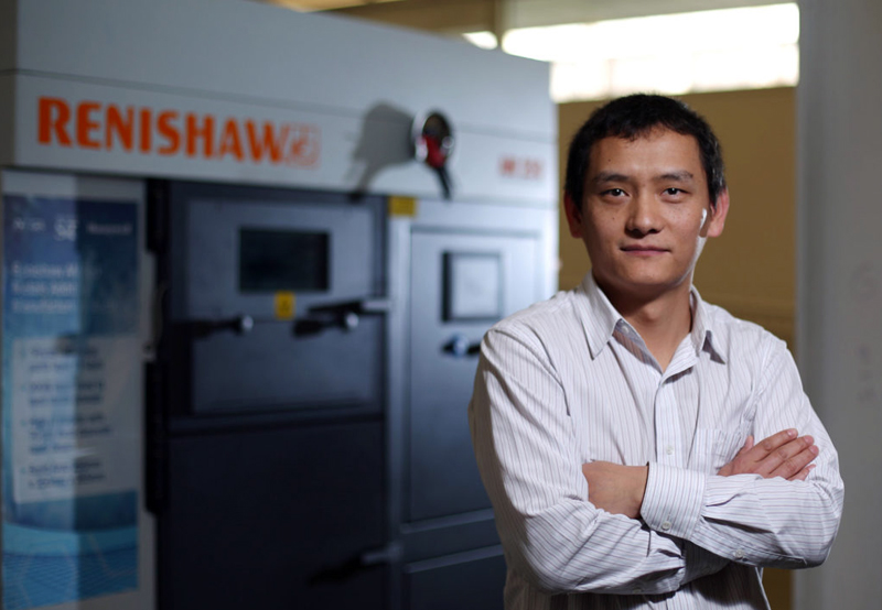 Dr. Lianyi Chen, Missouri S&T assistant professor, in his lab.