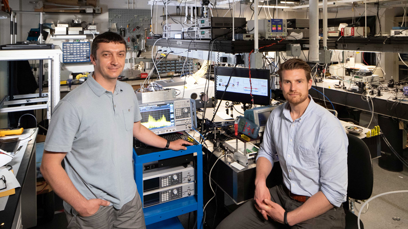 Terahertz team: Prof. Gerard Wysocki (left) and research scholar Jonas Westberg.