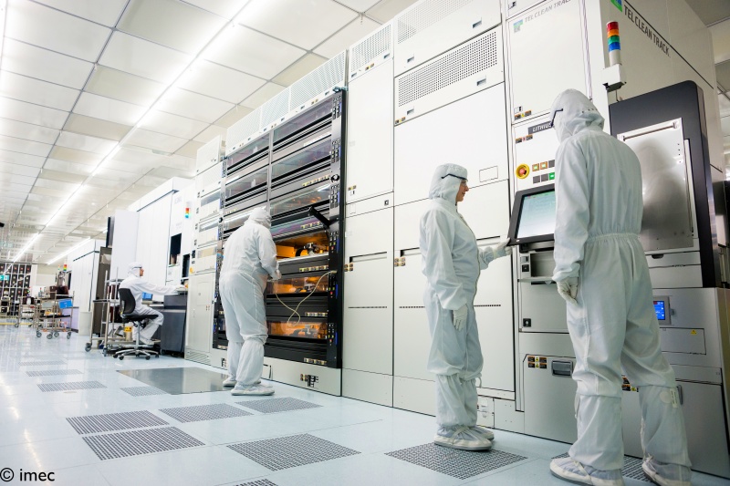 imec's cleanroom can now test resist materials and provide process capabilities.