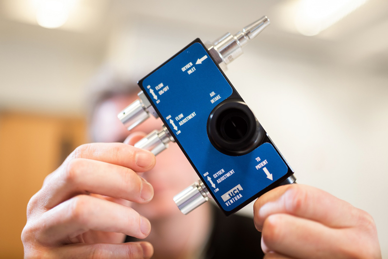 Lifesaver: the breathing aid.