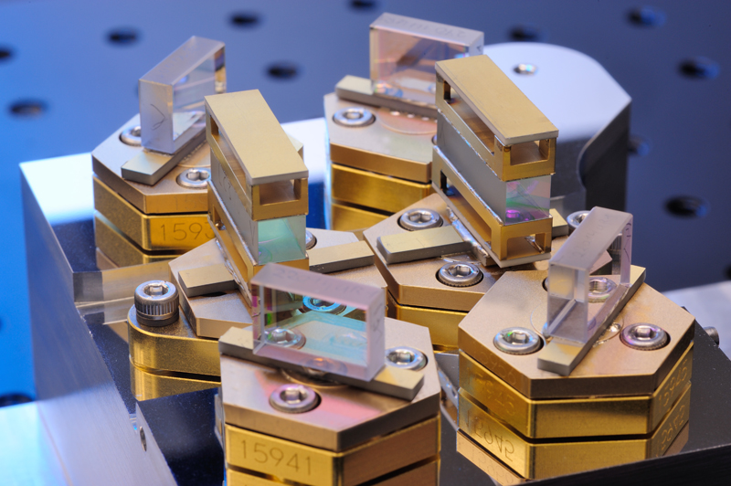 Osram's bar lasers: mechanically stable, optical parametric oscillator.