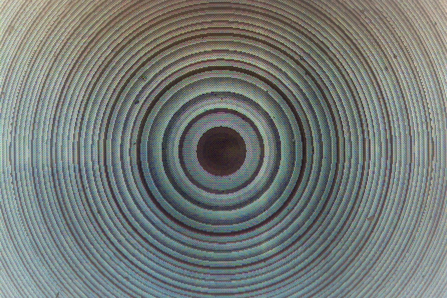 Tuable device: structured surface