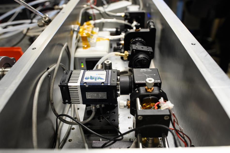 Cheaper sensor: detection of methane