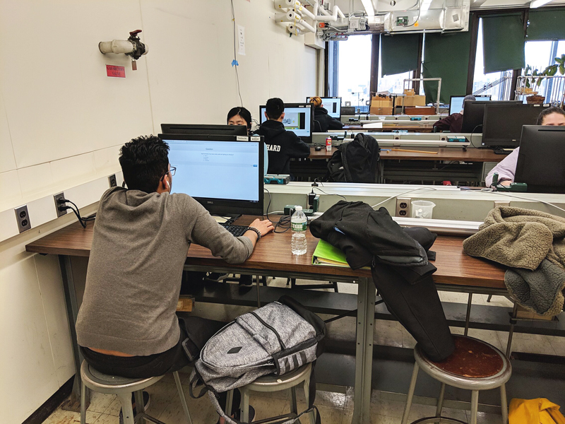 City College New York: eye tracking can measure student attention online.