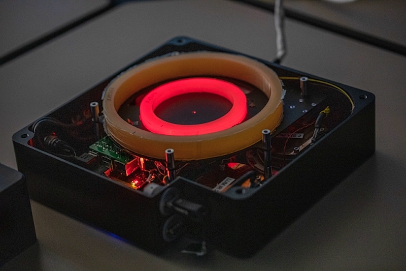 Fiber-optic dosimeter: installed in orbit