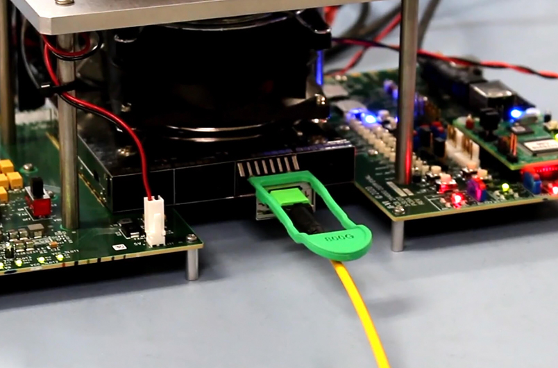 II-VI is demonstrating 400/800G transceivers for 25.6T & 51.2T datacenter switches.