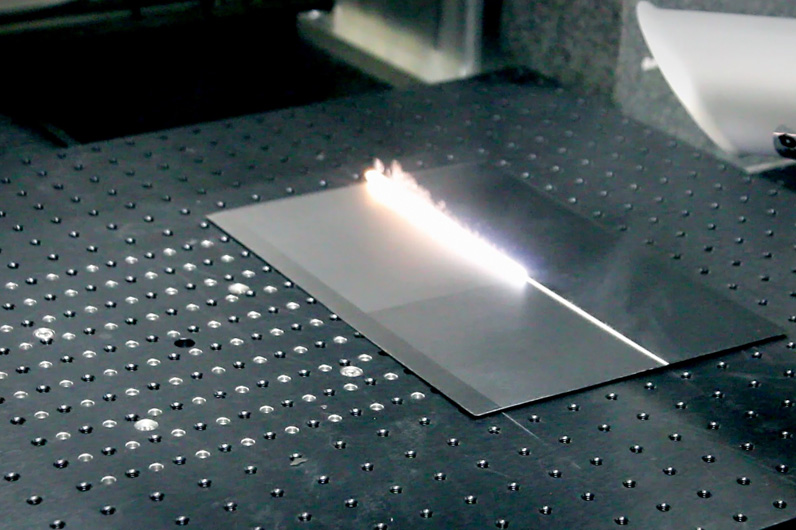 Ablation of a bipolar plate with ultra-short pulse lasers.