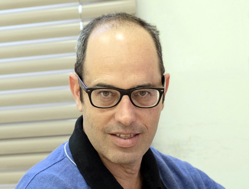 Light and heat tamed: Dr. Avi Niv.