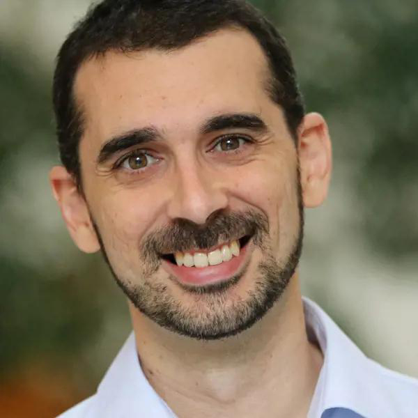 Prof. Victor Torres Company of Chalmers University.