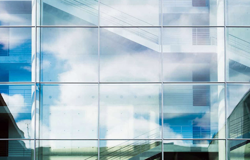 Modulation of light by a single material is highly desirable for “smart” windows.