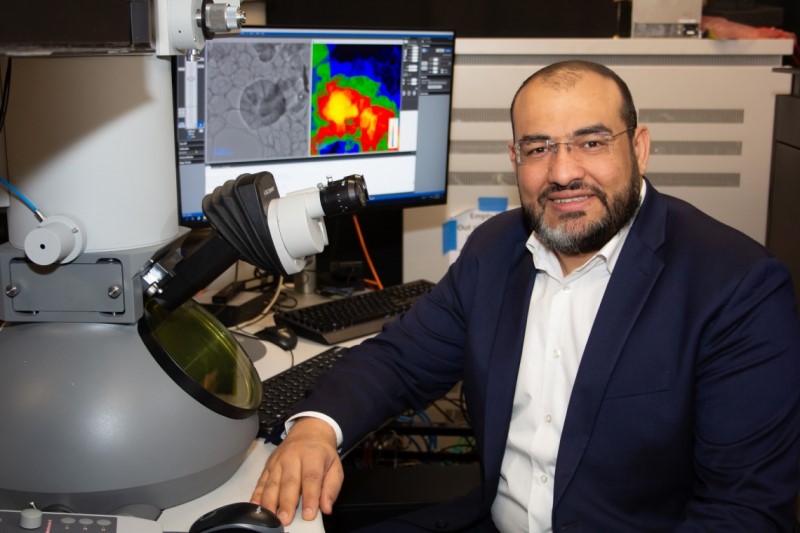 Electron observer: Mohammed Hassan, associate professor at Arizona. Electron observer: Mohammed Hassan, associate professor at Arizona.