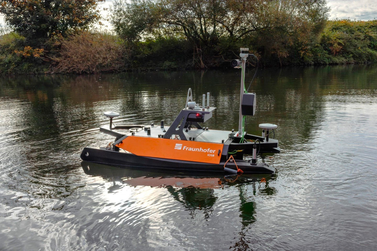 Go with the flow: autonomous water drone from IOSB.
