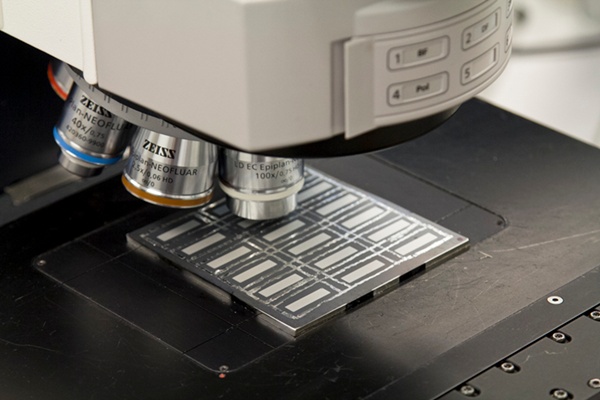 Record-breaking CdTe cell