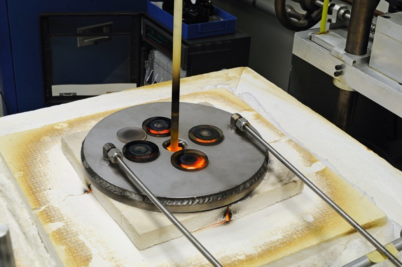 High-temp crystal growth