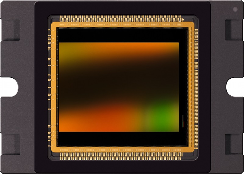 12 megapixels; 300 frames per second