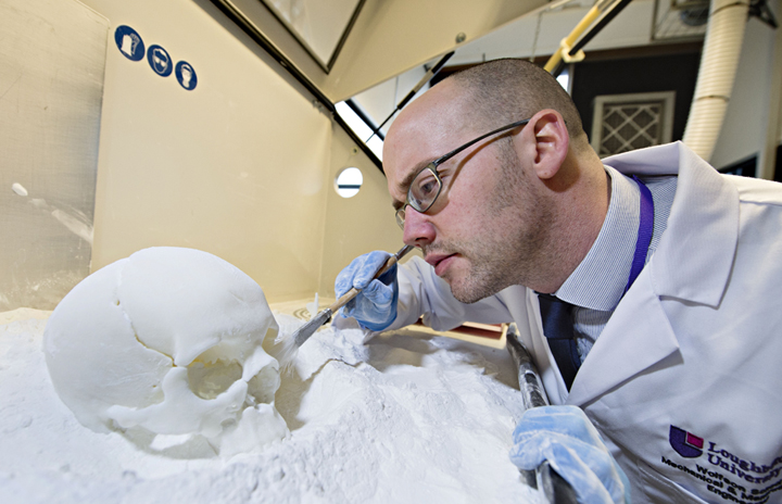 Your majesty! Laser sintering created a 3D replica of royal skeleton.