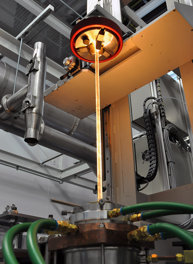 Specialty fiber now available: Southampton's fiber-drawing tower.