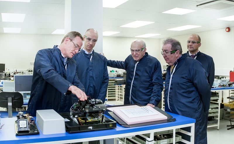 UK minister visits Gooch & Housego