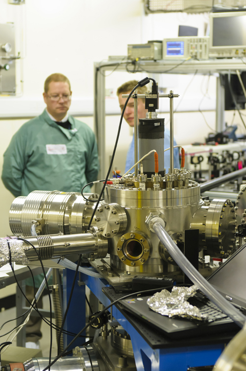 28Gbit/s performance for integrated photonics circuits.