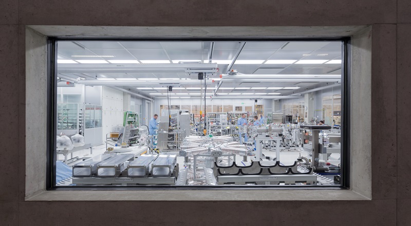 CO<sub>2</sub> laser assembly in Ditzingen