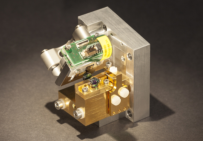 A quantum cascade laser system can record 1,000 spectra/second.