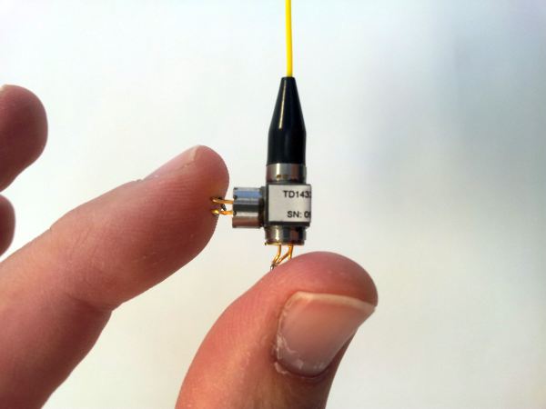Compact metrology: the Dione sensor