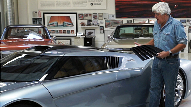 Jay Leno with his 3D-printed replacement vent.