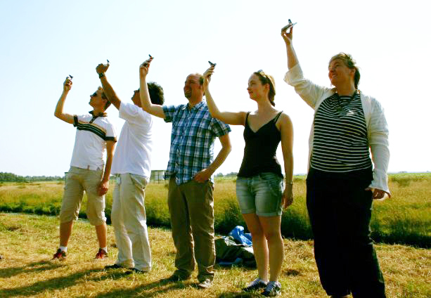 The Dutch iSPEX-project performing atmospheric measurements in the Netherlands. 