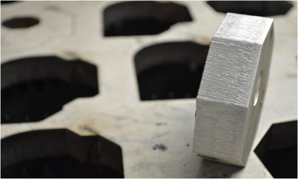 The new machine achieves excellent edge quality when cutting thick sheets up to 25mm.