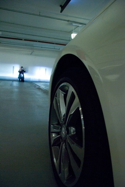 Adaptive headlamp automatically eliminates glare