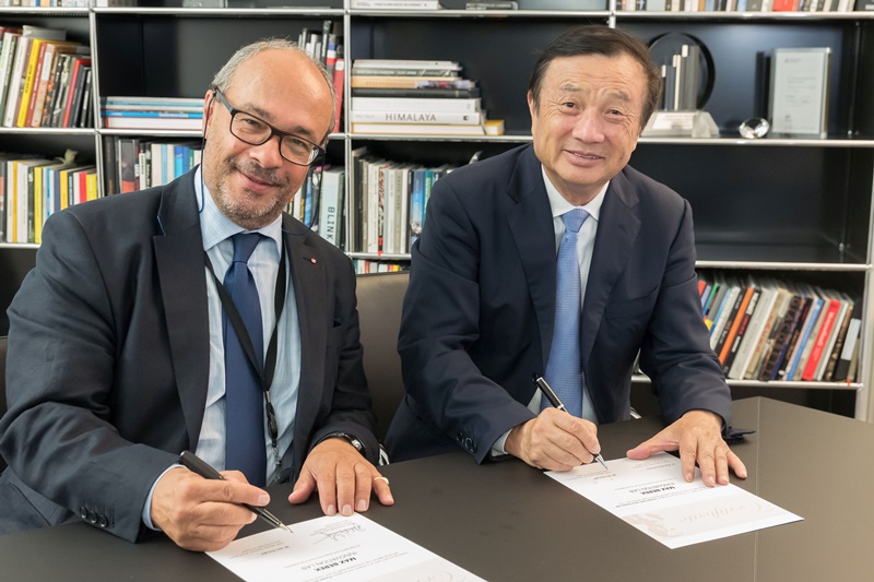 Collaborating: Kaufmann and Zhengfei