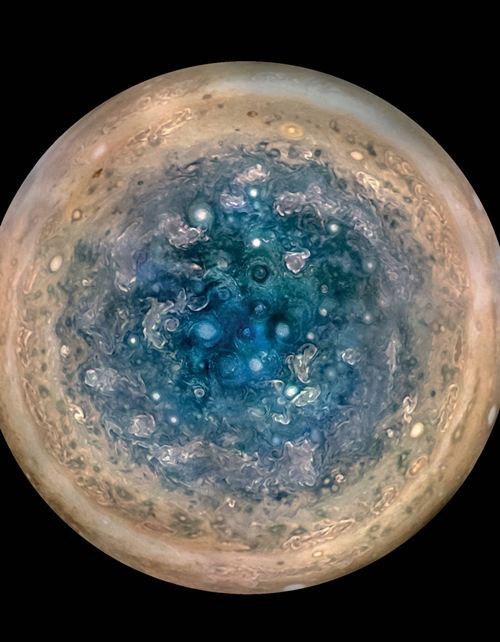 New view: JunoCam's polar imagery New view: JunoCam's polar imagery