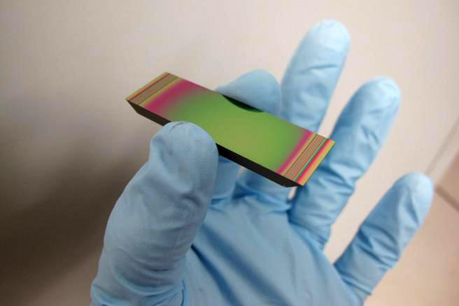 Excellent driver: Steerable electro-evanescent optical refractor (SEEOR) chips.