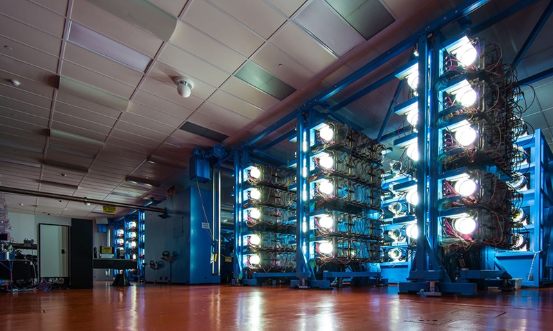 Omega's disk amplifiers