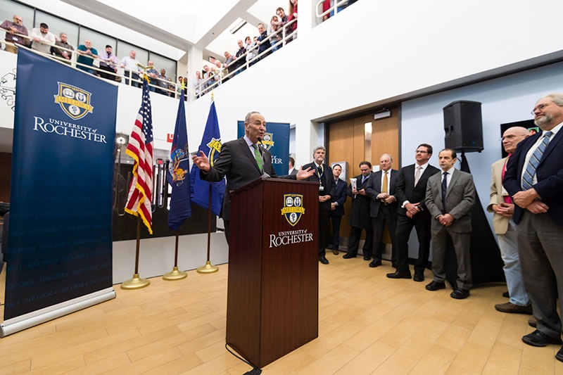 Senator Schumer visits LLE