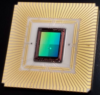 Nano-antenna detector