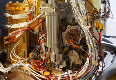 Destination Mars: the MOMA laser.