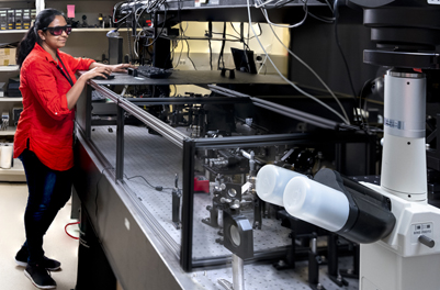 ORNL postdoc researcher Uvinduni Premadasa with the new microscopy tool.