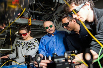 David Awschalom, physicist at U Chicago with graduate students in his lab.