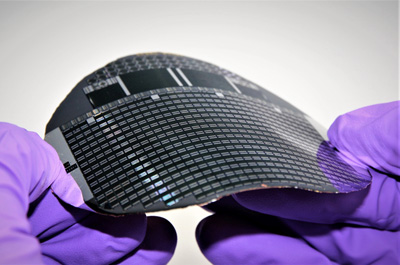 Record conversion efficiency: the new thin film photovoltaic cell based on GaAs.